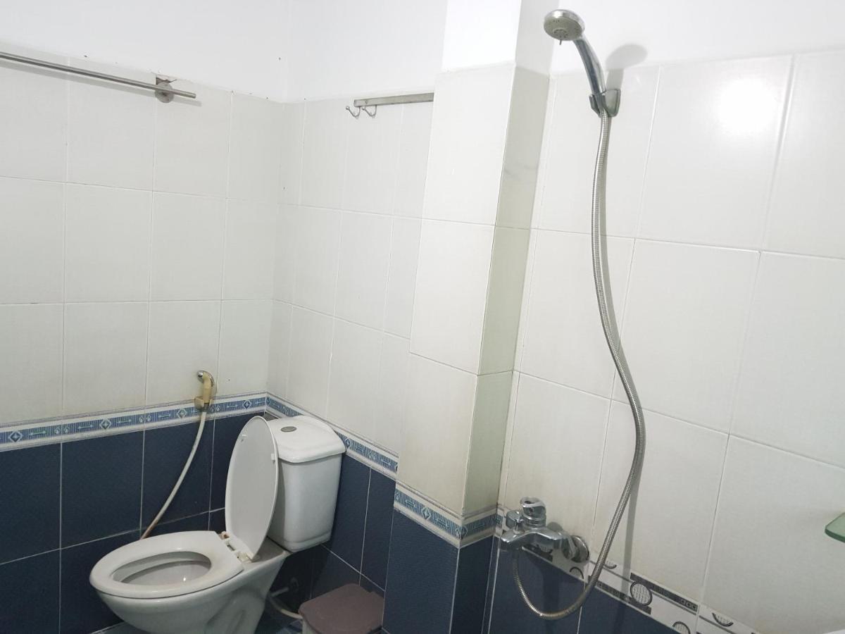 Van Thanh Dat Hotel Ho Chi Minh City Exterior photo